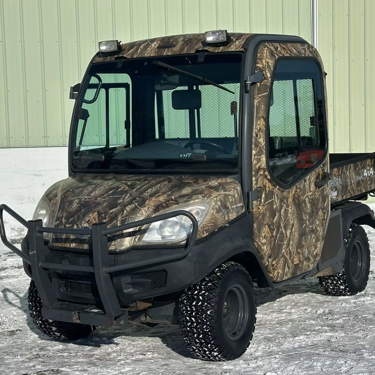 Kubota RTV-1100C 4WD Diesel 4 Stroke Automatic - Image 2